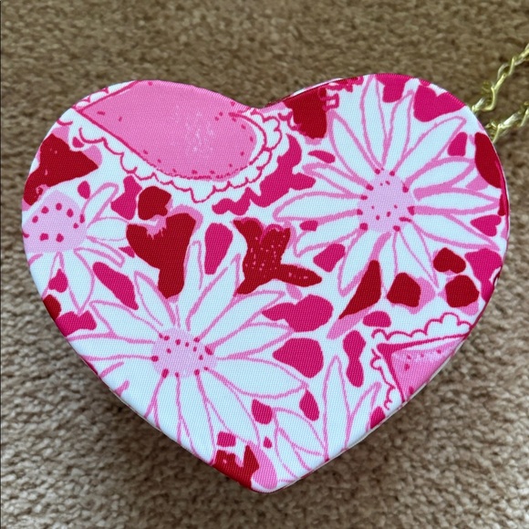 Lilly Pulitzer Heart-Shaped Pink Floral Women's Jewelry Case - Picture 3 of 7